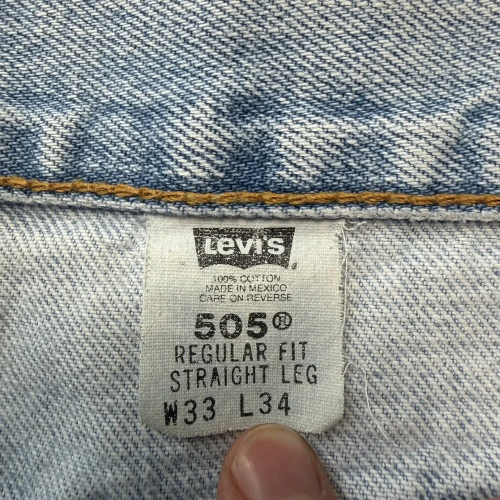 Vintage Levis 505 Jeans Men 32x30 Blue Regular Fit Light Wash Denim 90s (Hemmed)